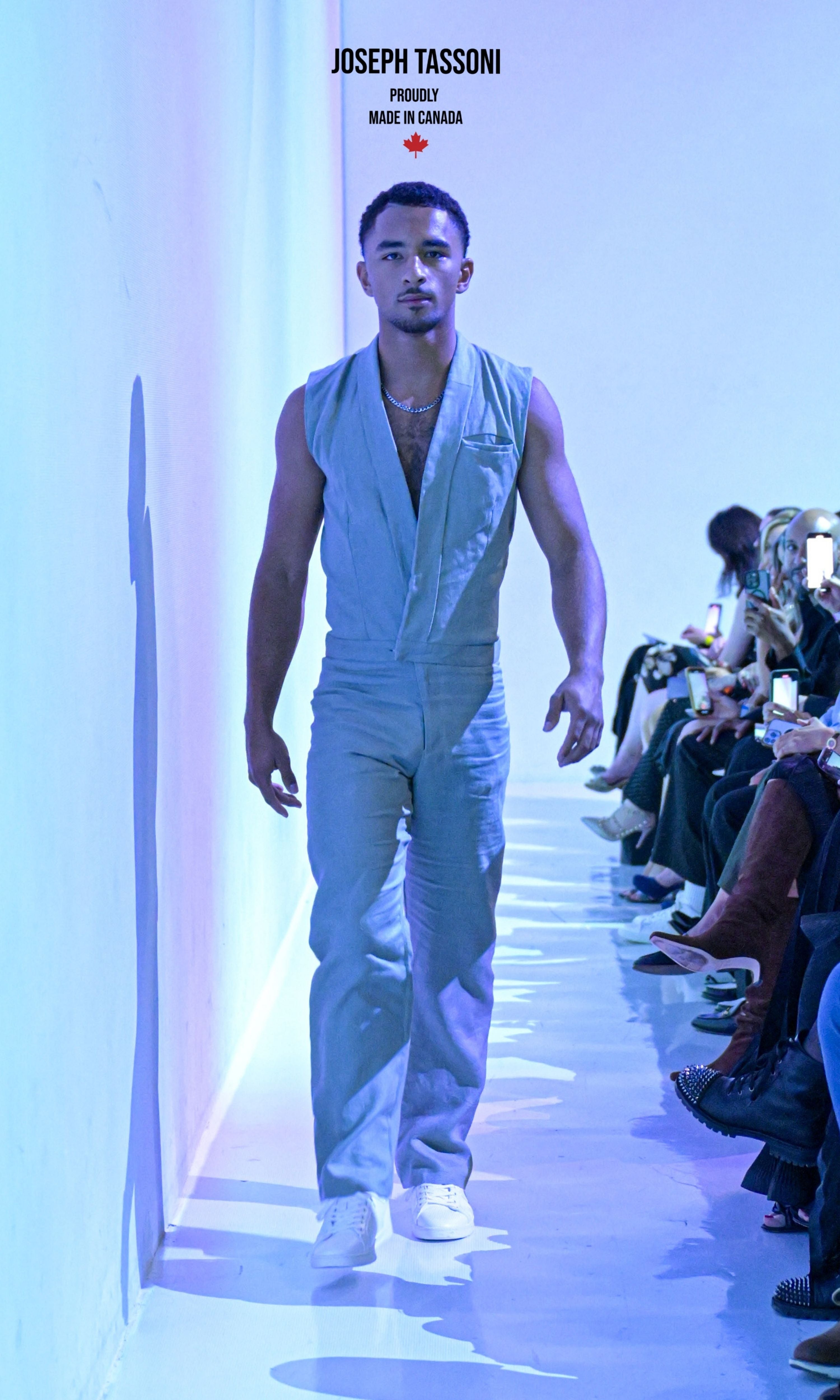 Men’s Linen Sleeveless Jumpsuit with Collar