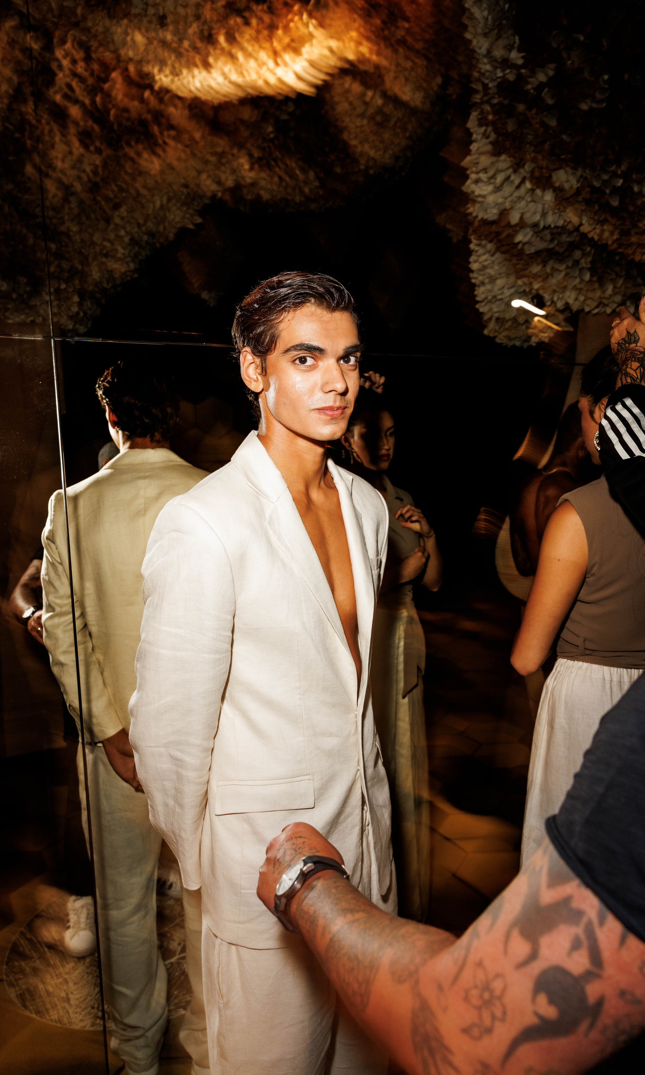 Joseph Tassoni Men’s Linen Single Classic Lapel Blazer & Elastic-Waist Linen Loose Pant