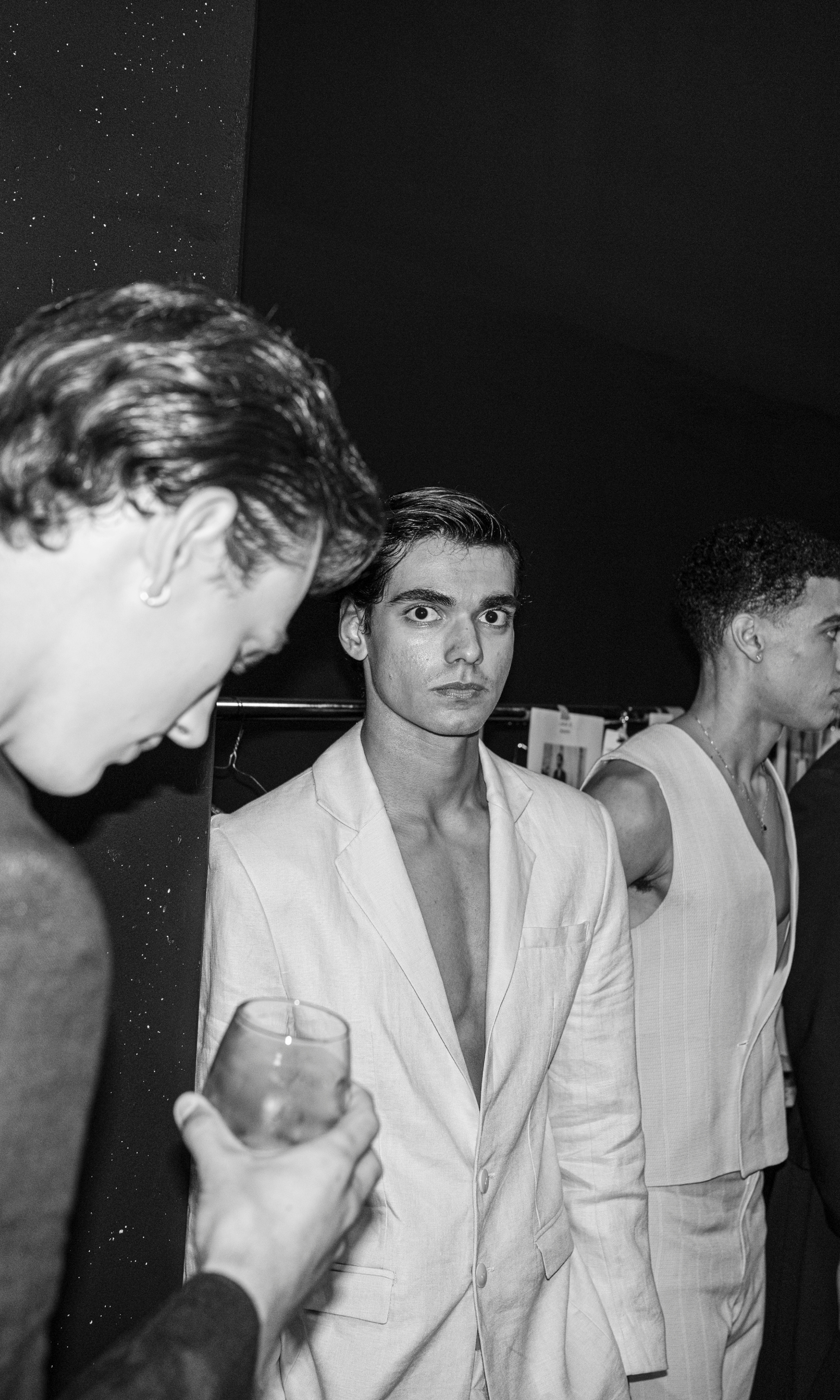 Joseph Tassoni Men’s Linen Single Classic Lapel Blazer & Elastic-Waist Linen Loose Pant